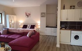 A Beautiful Countryside Apartment On Killarney Road